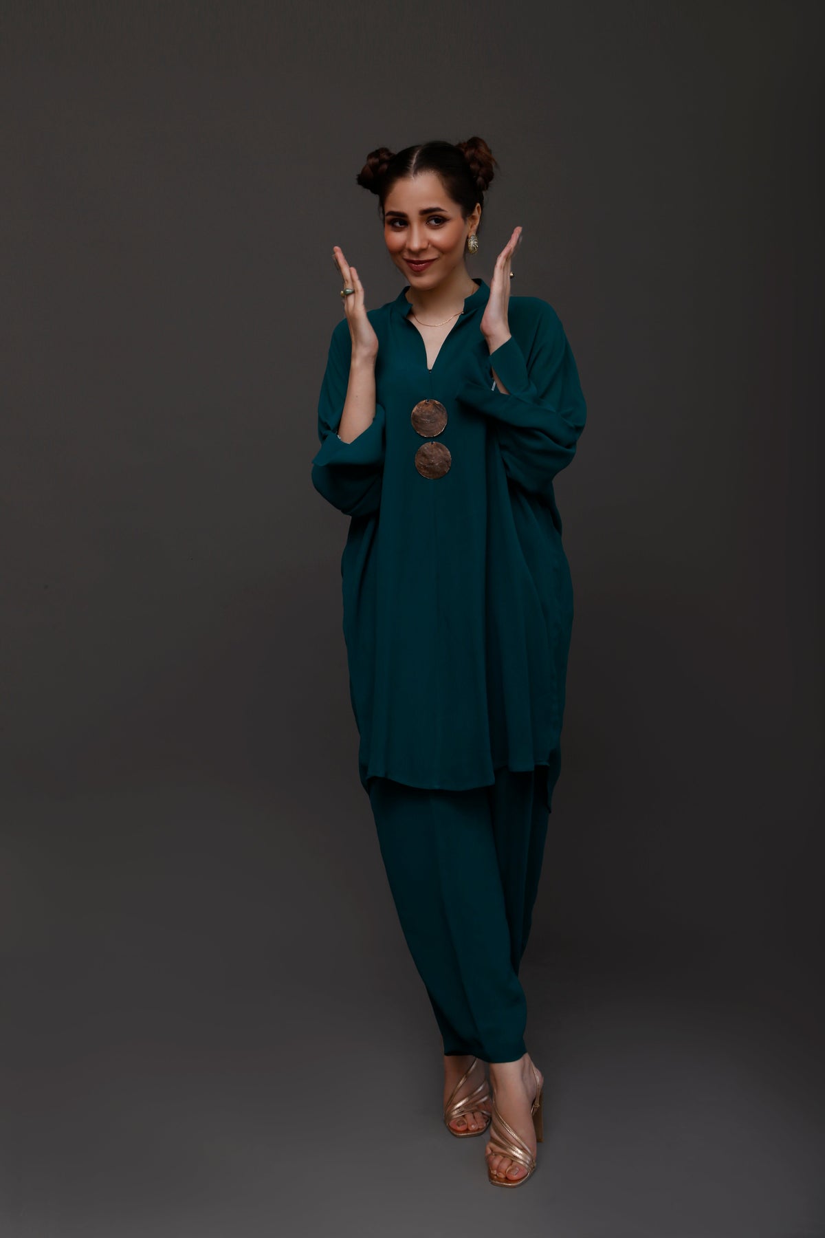 Kleo | Clam